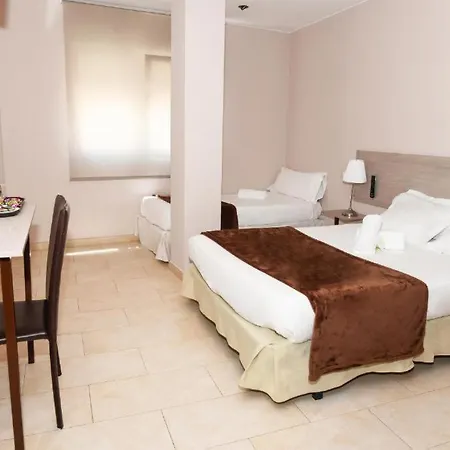 Uso Turistico Ancora De Oro 1 פיניסטרה